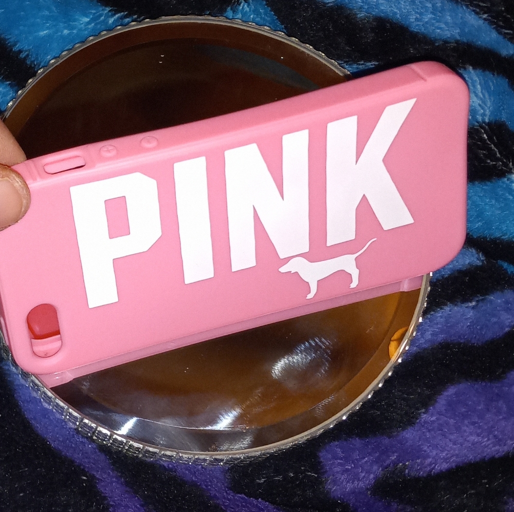 NWOT Silicone PINK Brand I Phone Phone Skin Pink and White - Picture 4 of 11